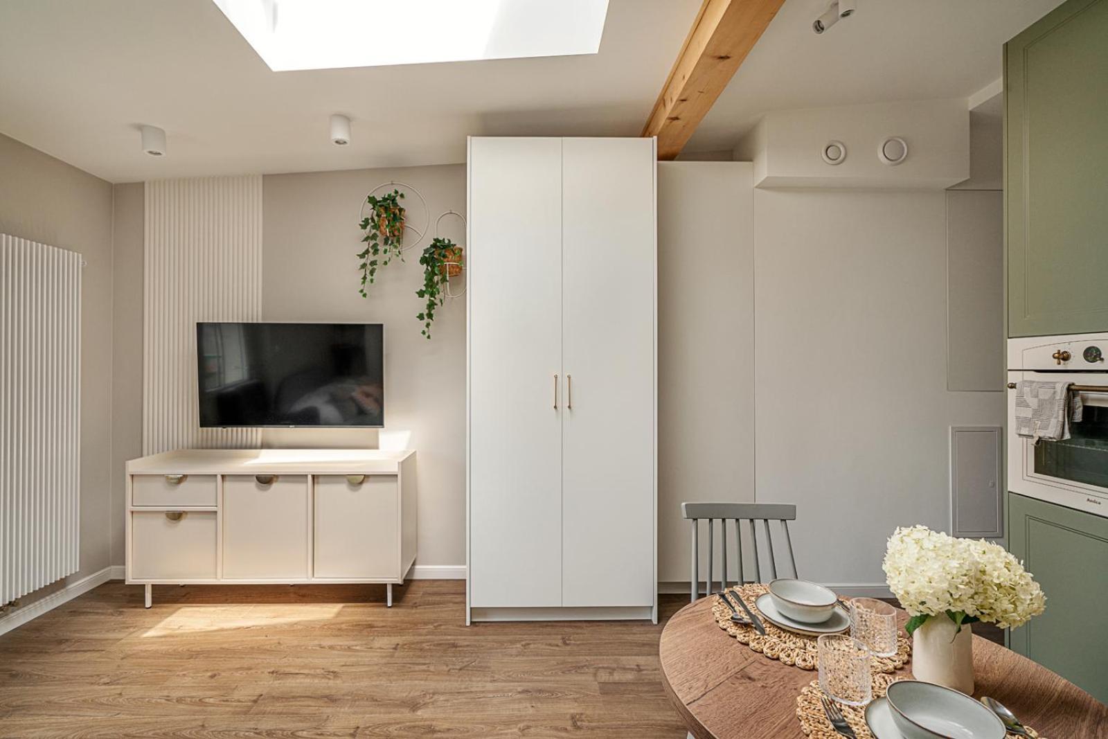 Apartment Pistachio Loft Near Wawel Royal Castle